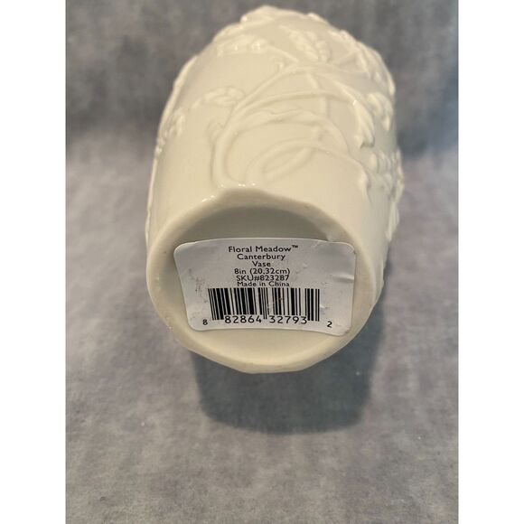 Lenox Floral Meadow Canterbury Vase 8" Ivory‎ Flowers Gold Trim NEW #823287 - Picture 2 of 8